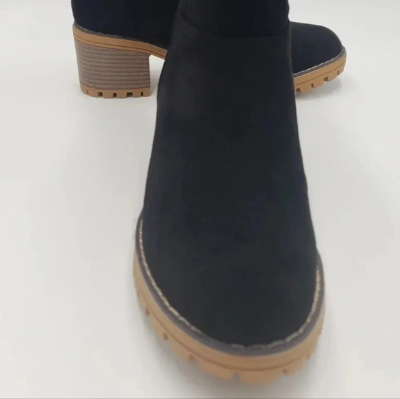 New Corkys Black Sherpa Heeled Boots - Picture 3 of 3